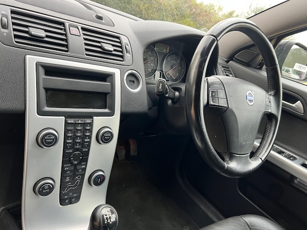 Used Volvo V50 2012 for sale - 76260493: Photo 47