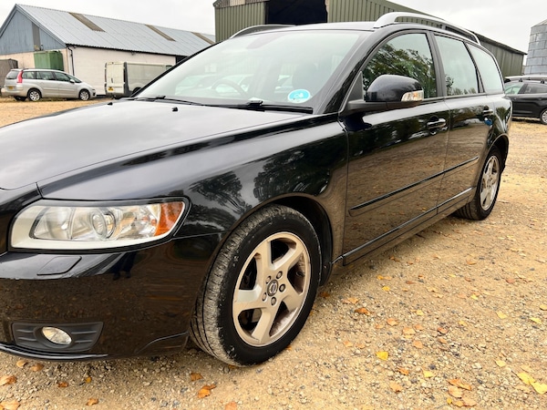Used Volvo V50 2012 for sale - 76260493: Photo 49
