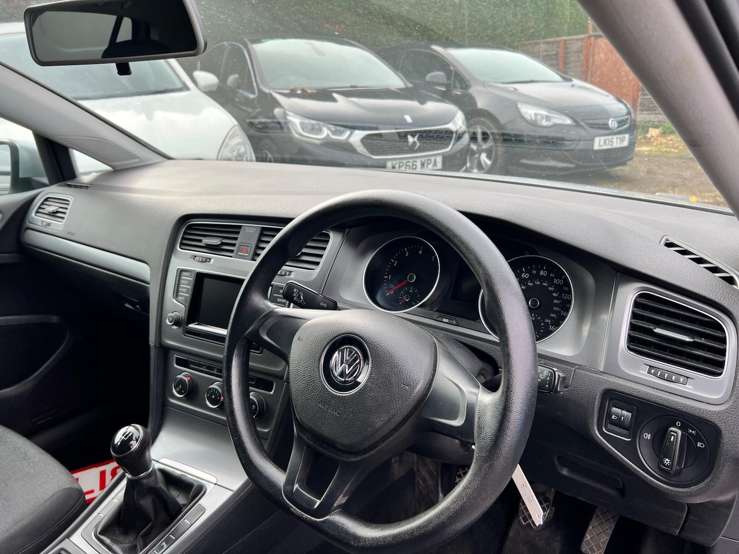 Used Volkswagen Golf 2013 for sale - 76377242: Photo 18