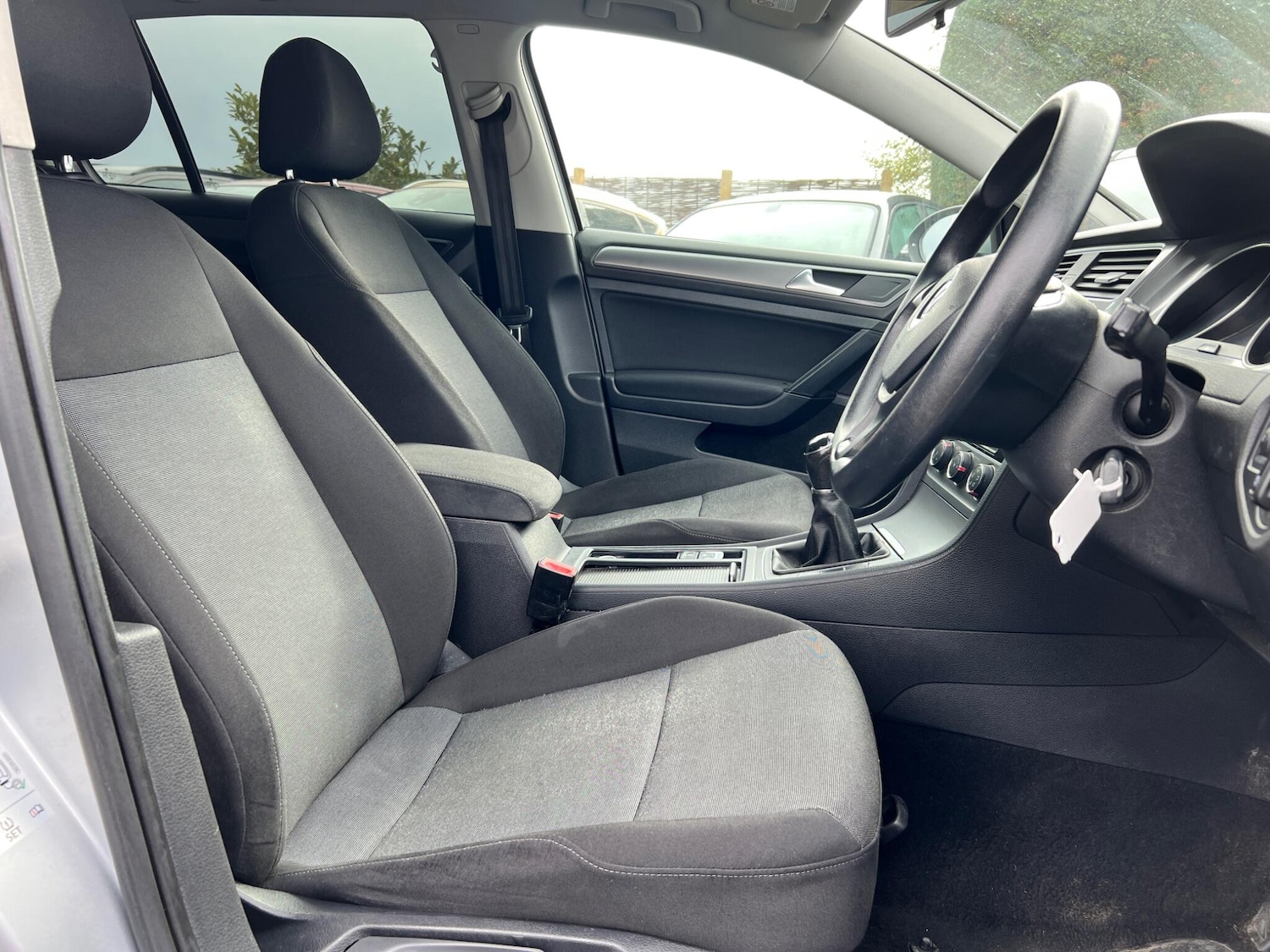 Used Volkswagen Golf 2013 for sale - 76377242: Photo 19