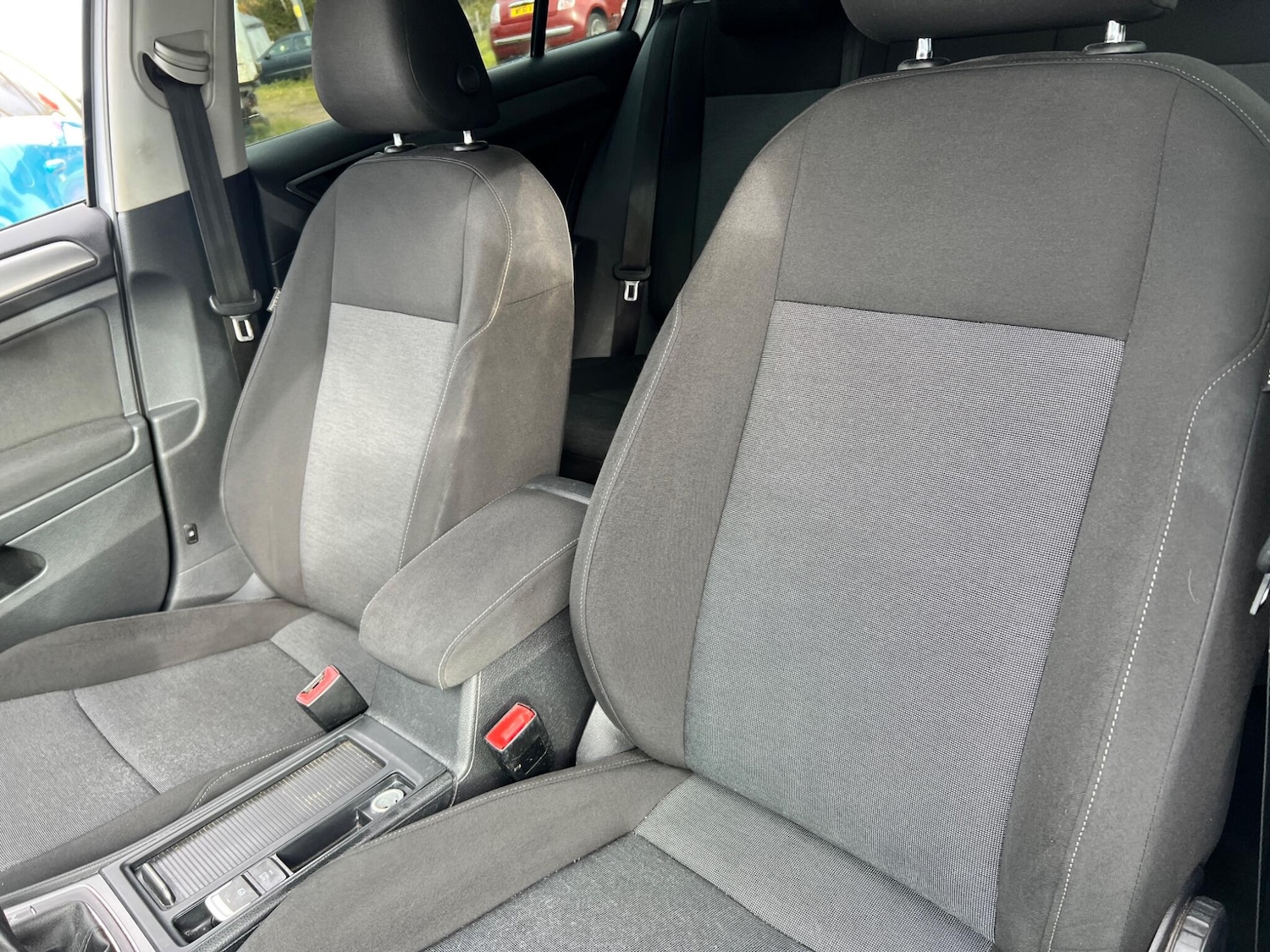 Used Volkswagen Golf 2013 for sale - 76377242: Photo 38