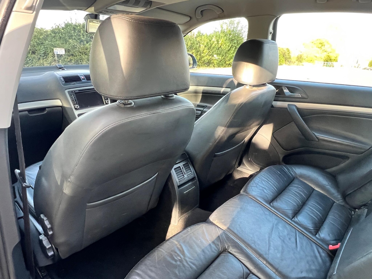 Vehicle 29