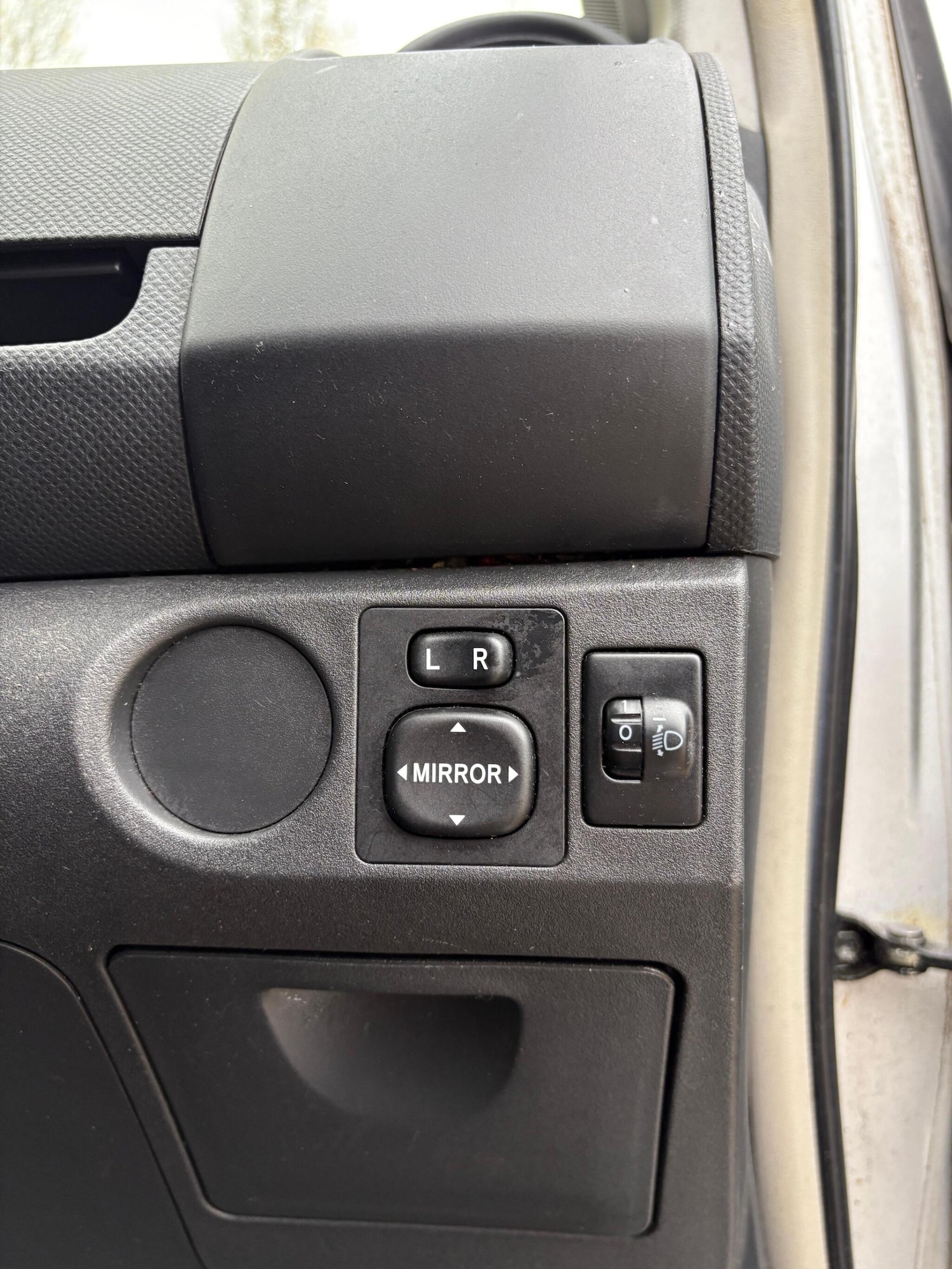 Used Toyota Yaris 2006 for sale - 76425706: Photo 25