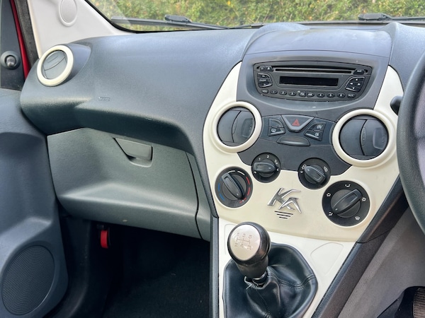 Used Ford Ka 2013 for sale - 76175289: Photo 16