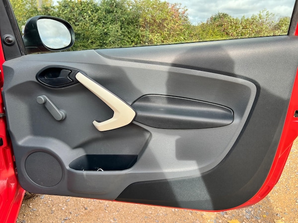 Used Ford Ka 2013 for sale - 76175289: Photo 20