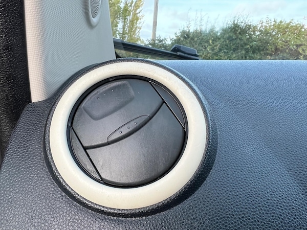 Used Ford Ka 2013 for sale - 76175289: Photo 42