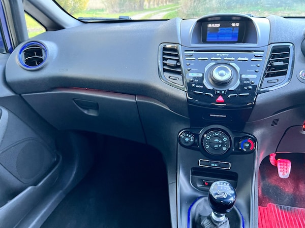 Used Ford Fiesta 2014 for sale - 76189766: Photo 22
