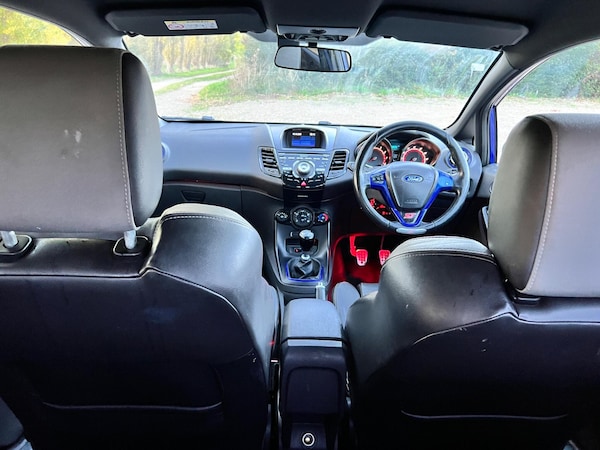 Used Ford Fiesta 2014 for sale - 76189766: Photo 32