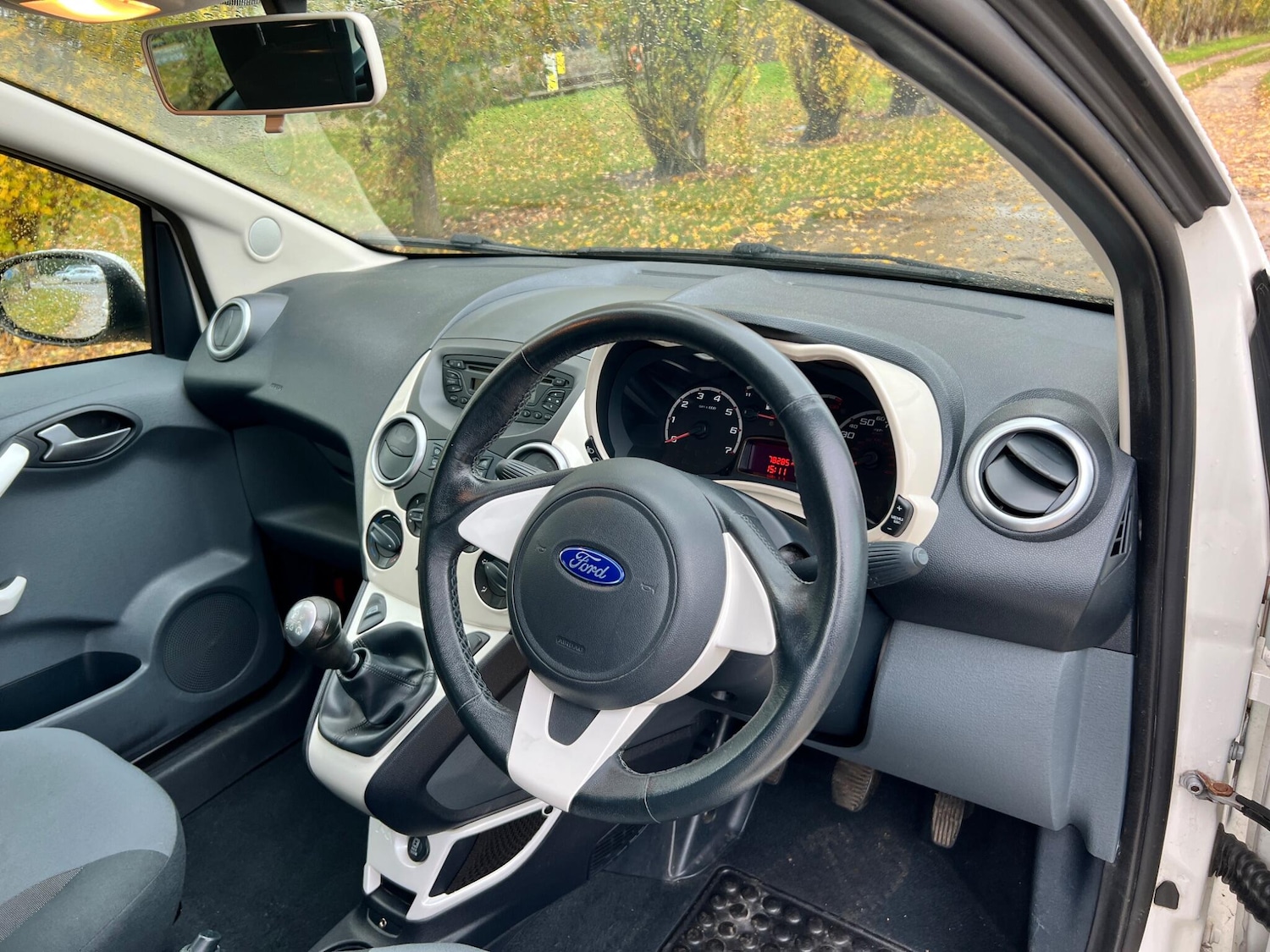 Used Ford Ka 2013 for sale - 76433283: Photo 14