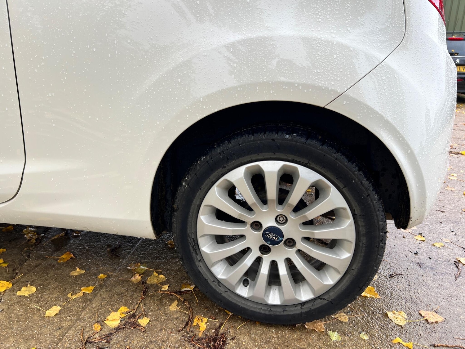 Used Ford Ka 2013 for sale - 76433283: Photo 29