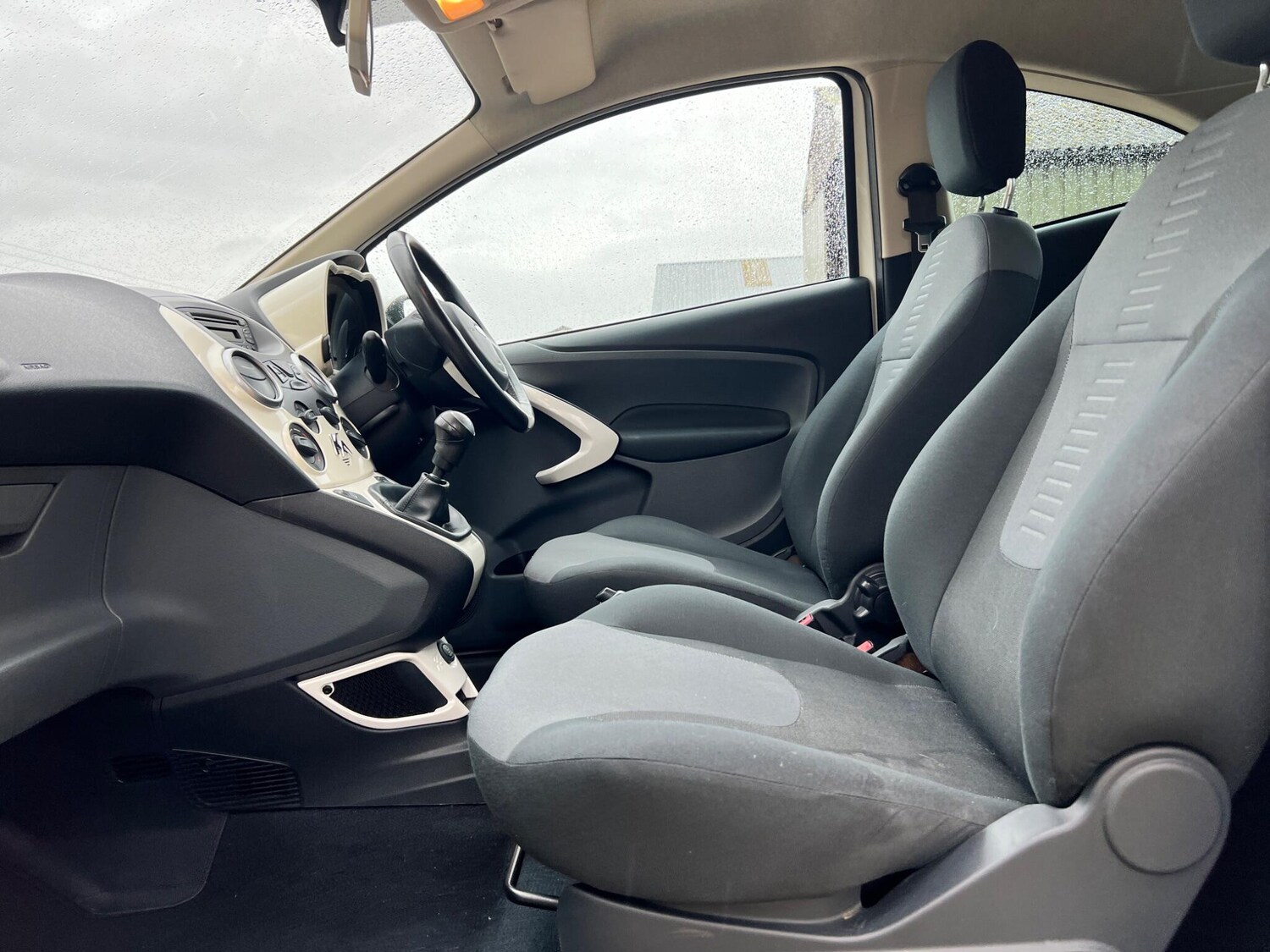 Used Ford Ka 2013 for sale - 76433283: Photo 30