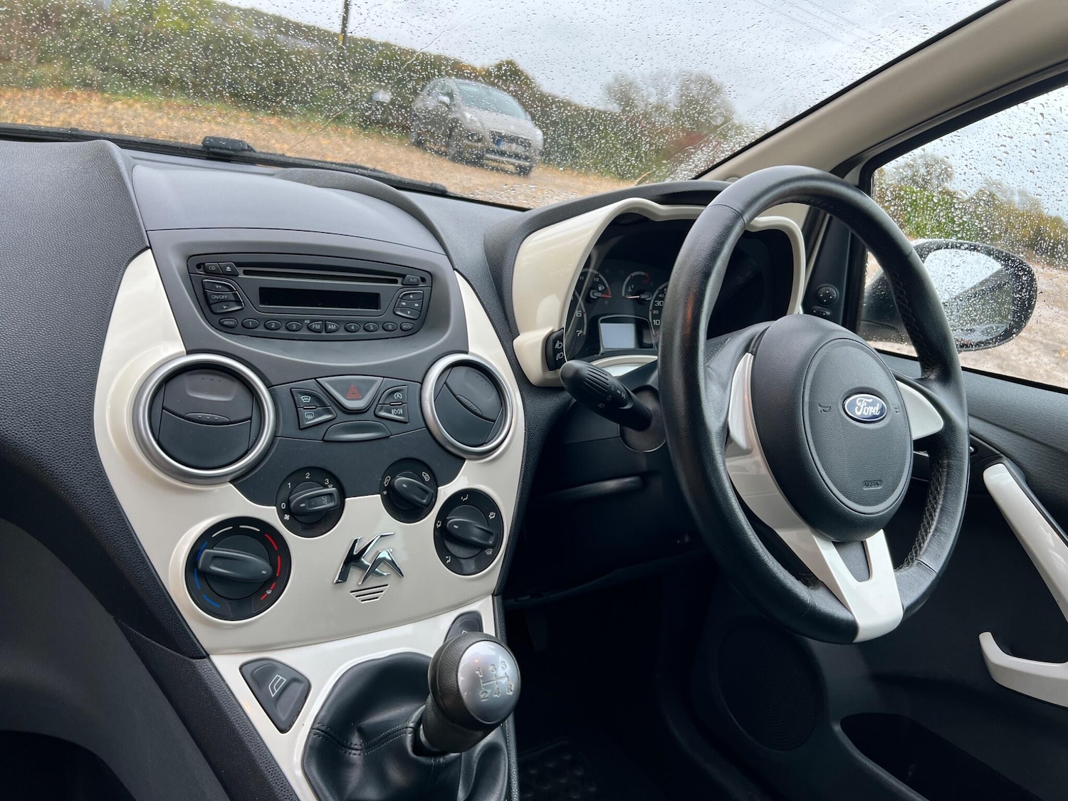 Used Ford Ka 2013 for sale - 76433283: Photo 34