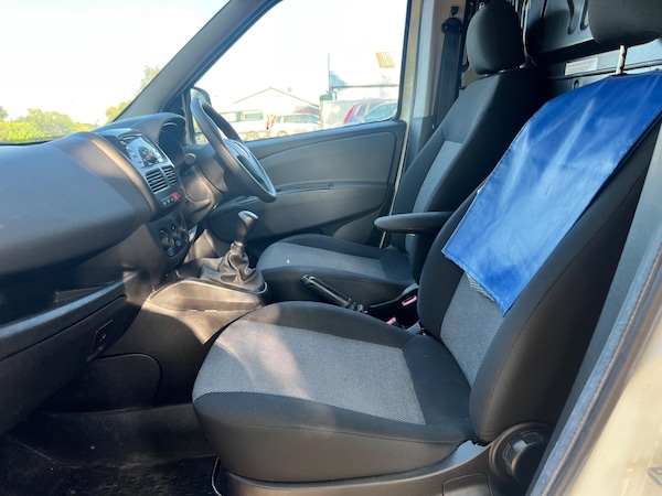 Used Fiat Doblo 2016 for sale - 76282822: Photo 39