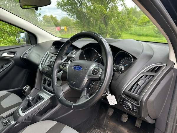 Used Ford Focus 2012 for sale - 74899168: Photo 12