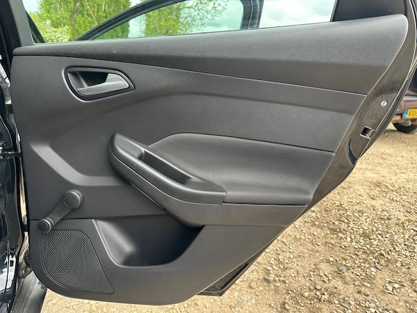 Used Ford Focus 2012 for sale - 74899168: Photo 23