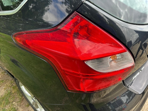 Used Ford Focus 2012 for sale - 74899168: Photo 27