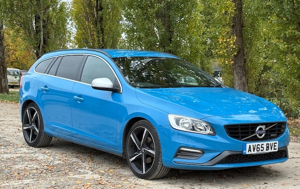 Used Volvo V60 2015 for sale - 76295193: Photo 1