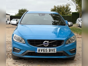 Used Volvo V60 2015 for sale - 76295193: Photo 4