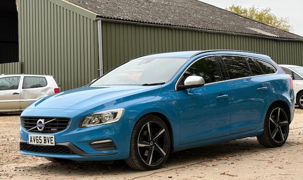 Used Volvo V60 2015 for sale - 76295193: Photo 5