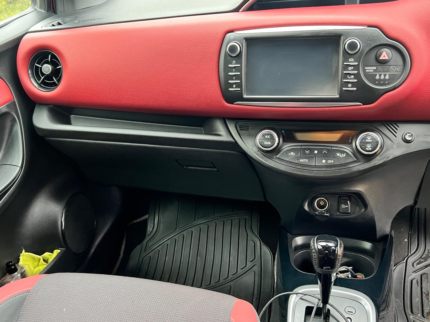 Used Toyota Yaris 2017 for sale - 76151513: Photo 21