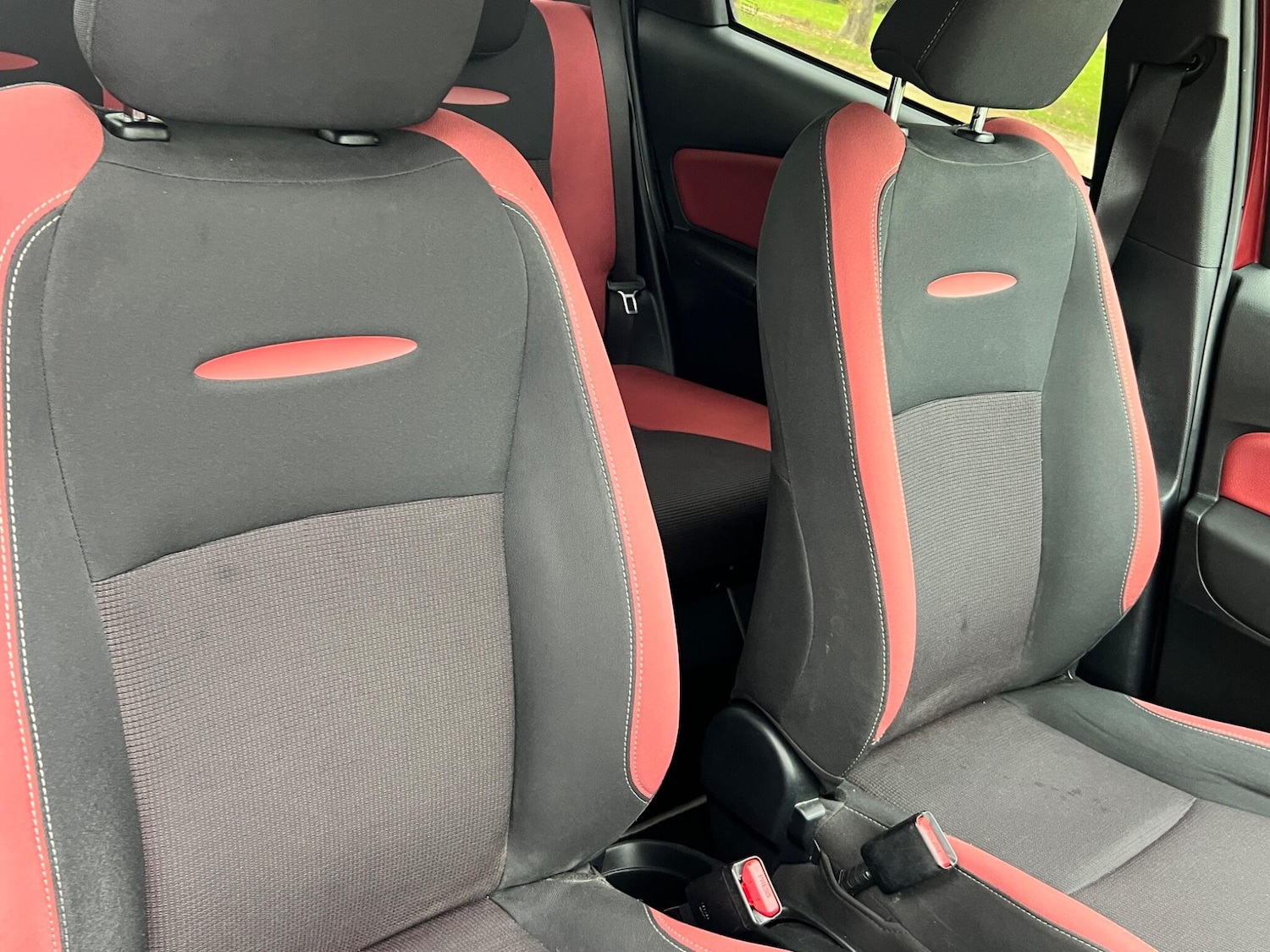 Used Toyota Yaris 2017 for sale - 76151513: Photo 23