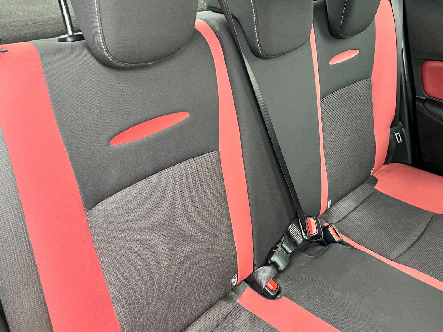 Used Toyota Yaris 2017 for sale - 76151513: Photo 28