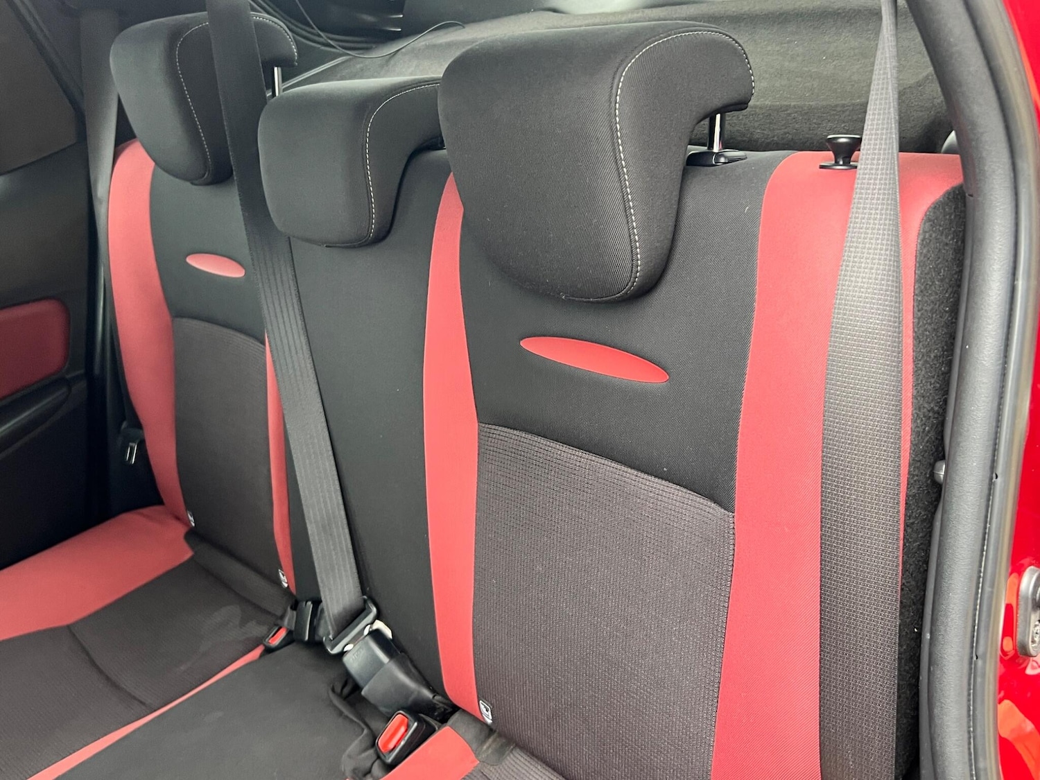 Used Toyota Yaris 2017 for sale - 76151513: Photo 36