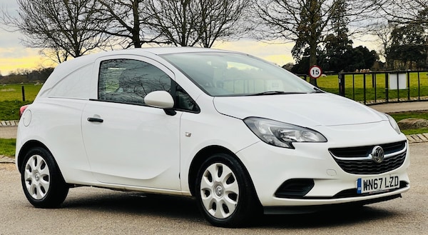 Used Vauxhall Corsa Van 2017 for sale - 75040435: Photo 1