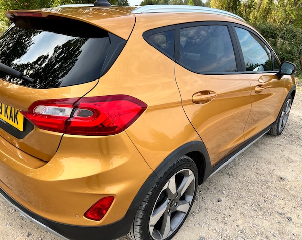 Used Ford Fiesta 2020 for sale - 75635092: Photo 26