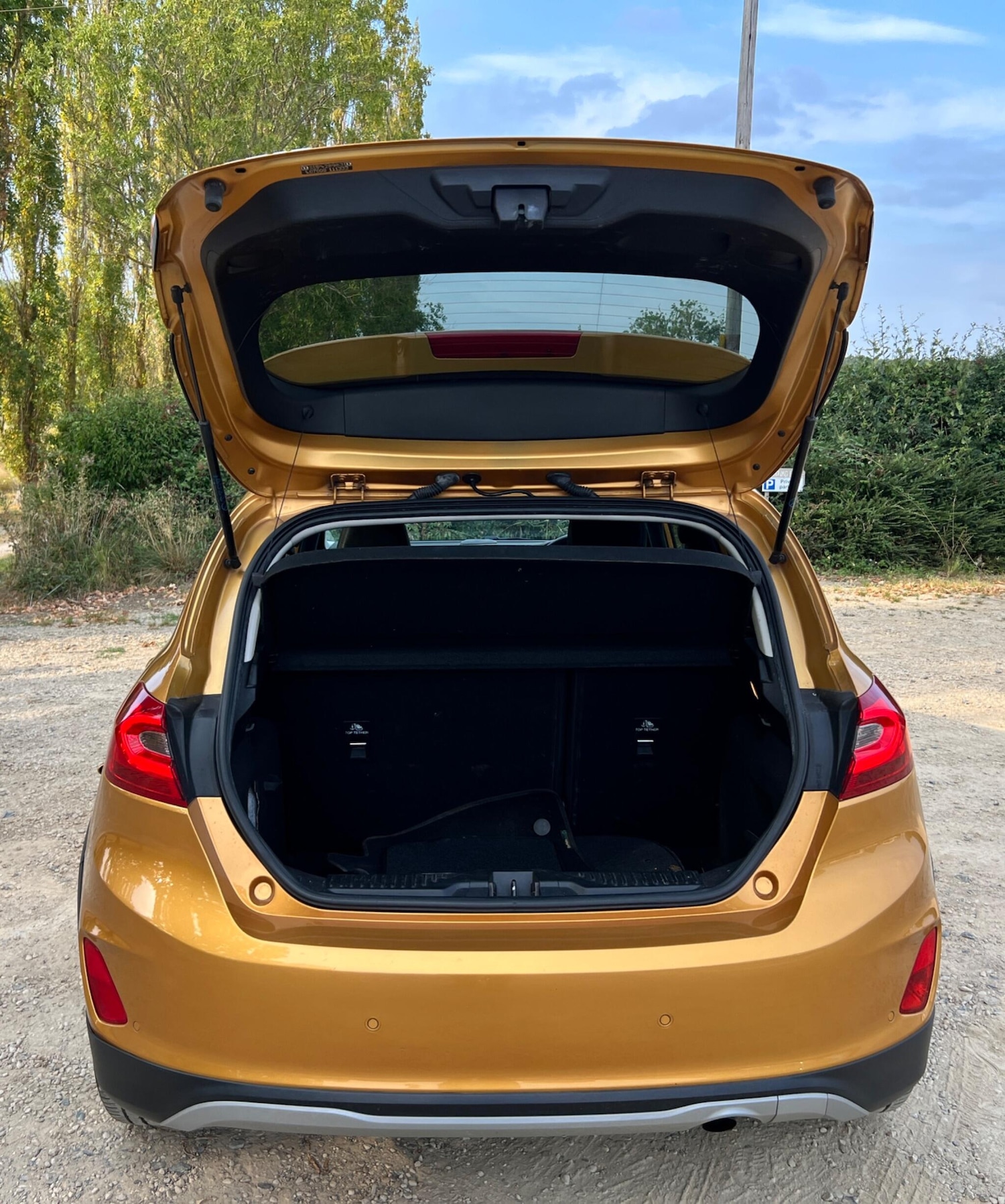 Vehicle 28
