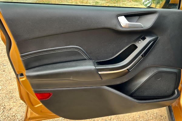 Used Ford Fiesta 2020 for sale - 75635092: Photo 41