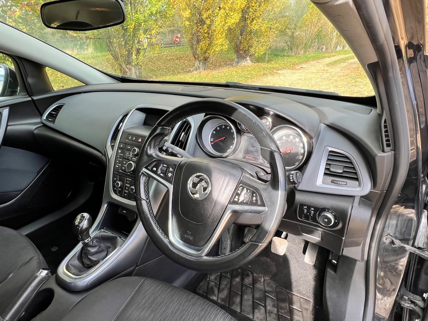 Used Vauxhall Astra GTC 2015 for sale - 76377369: Photo 15