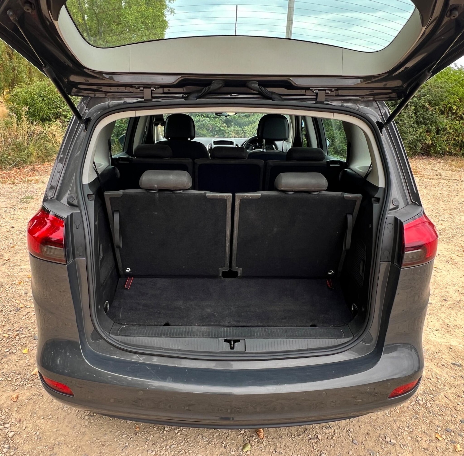 Vehicle 28