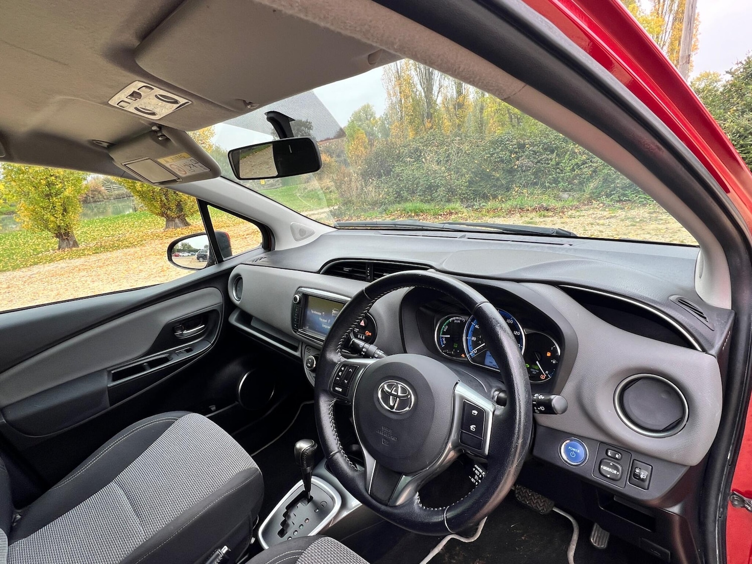 Used Toyota Yaris 2016 for sale - 76294881: Photo 23