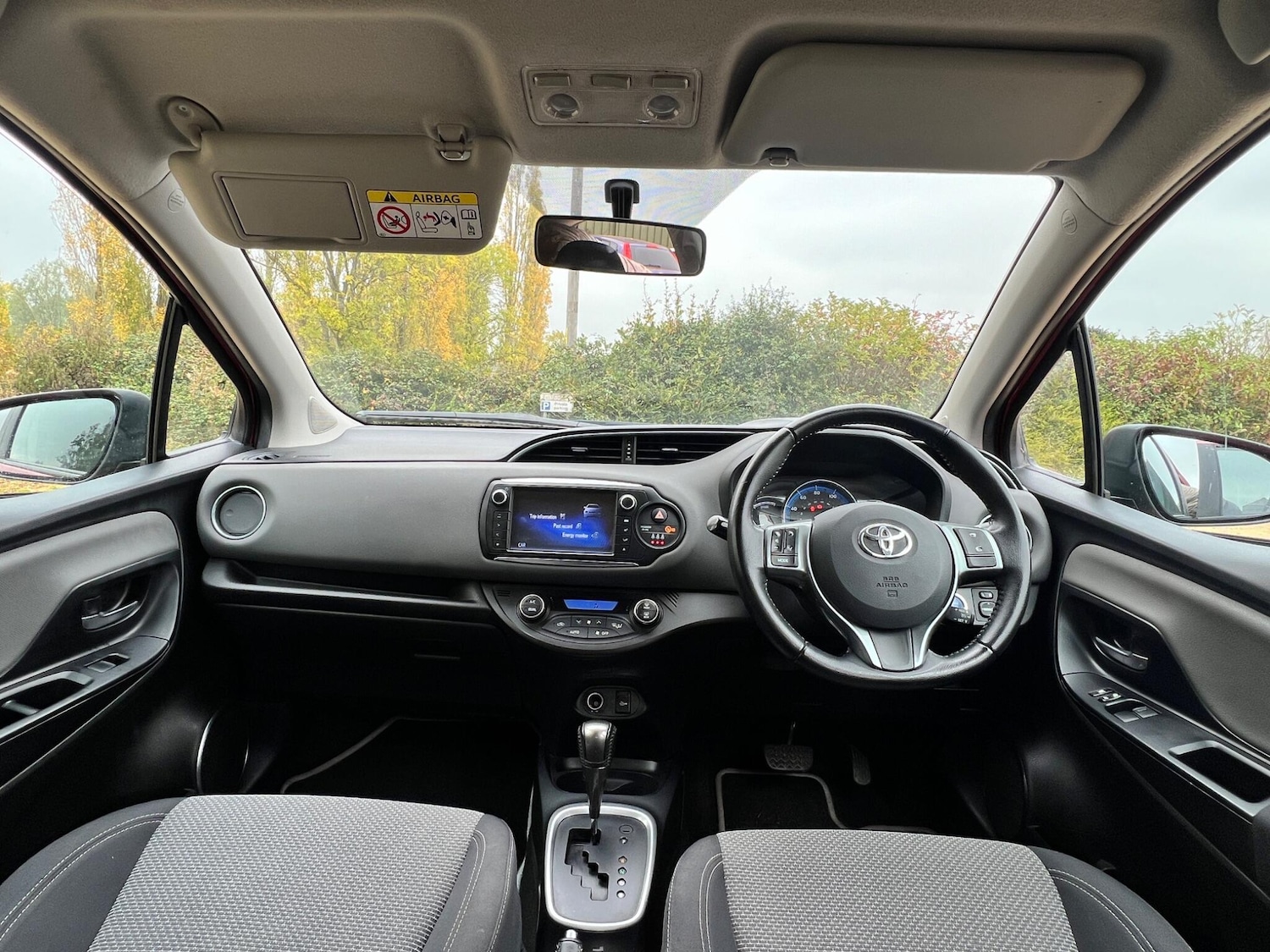 Used Toyota Yaris 2016 for sale - 76294881: Photo 36