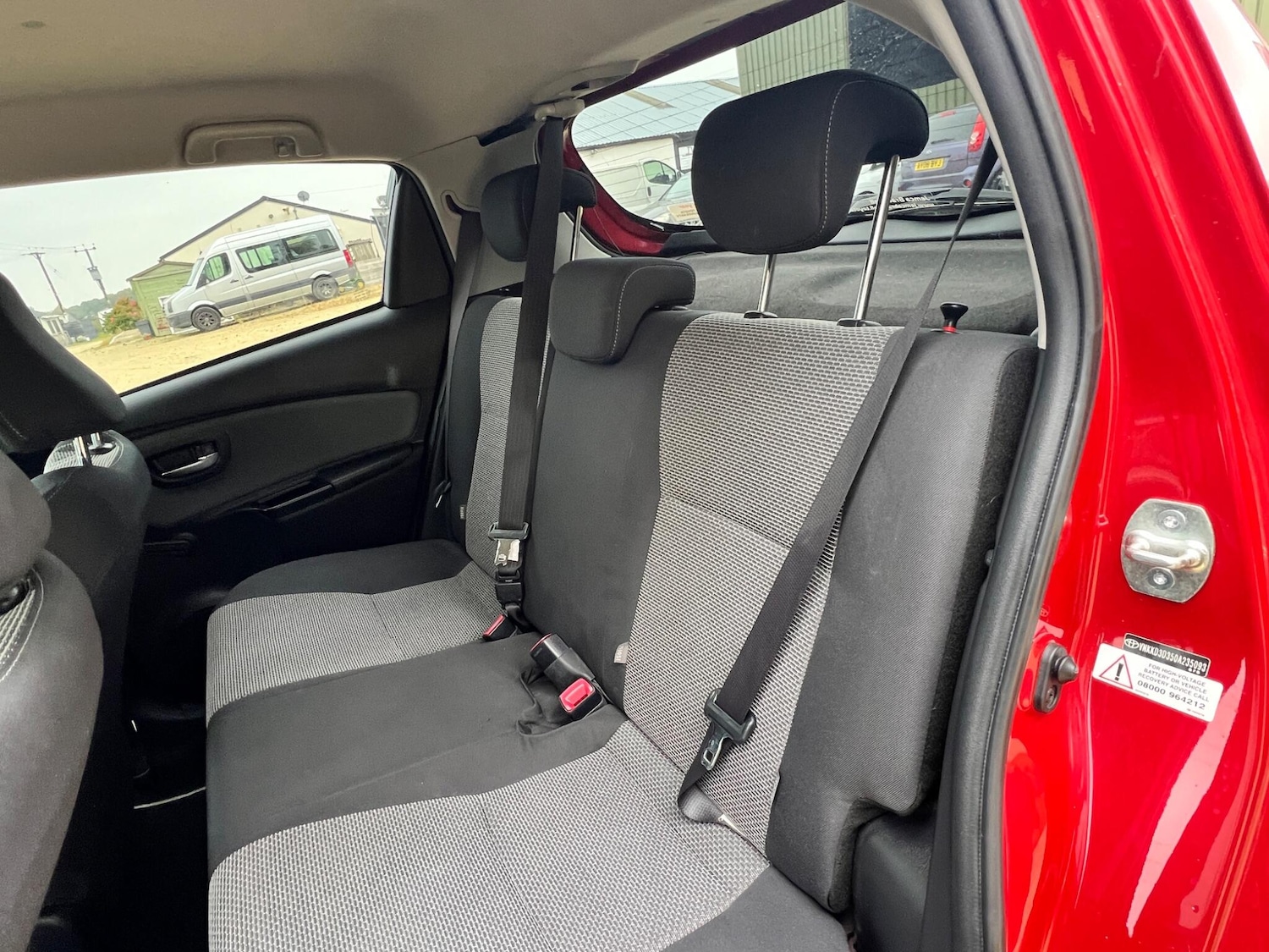 Used Toyota Yaris 2016 for sale - 76294881: Photo 39