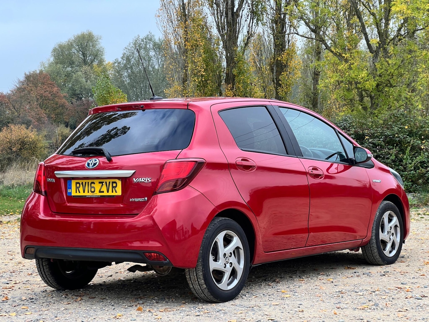 Used Toyota Yaris 2016 for sale - 76294881: Photo 8