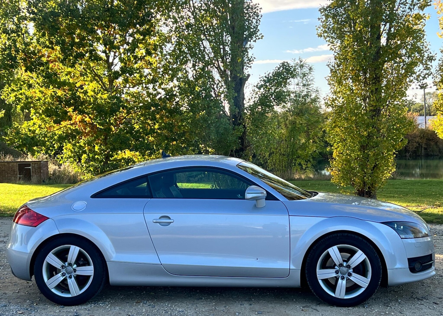 Used Audi TT 2010 for sale - 76188940: Photo 10