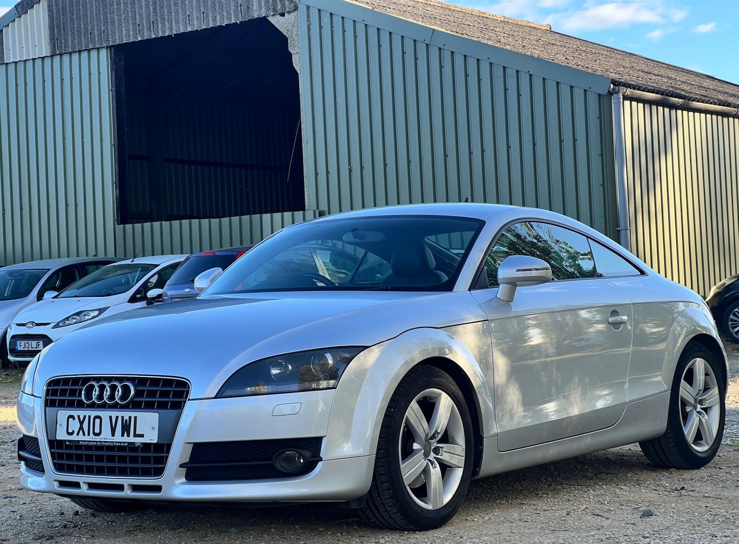 Used Audi TT 2010 for sale - 76188940: Photo 5