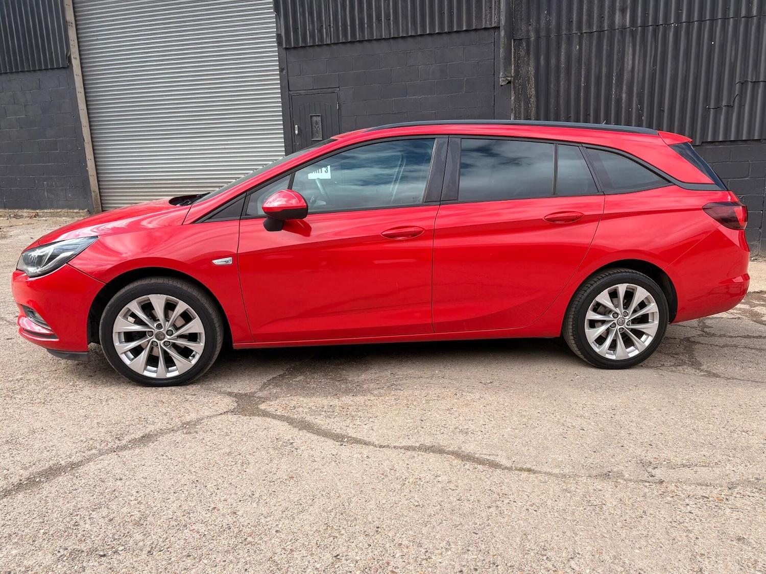 Used Vauxhall Astra 2018 for sale - 78019444: Photo 5