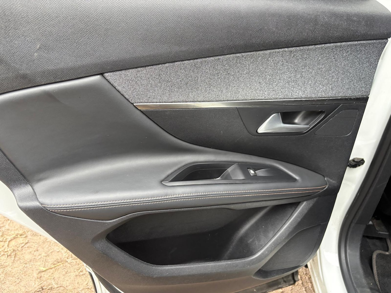 Used Peugeot 3008 for sale - 77808633: Photo 27