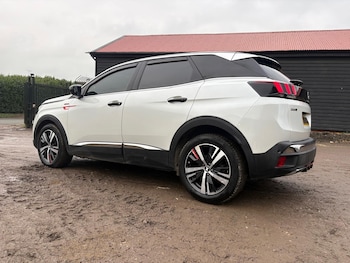 Used Peugeot 3008 2017 for sale - 77808633: Photo
