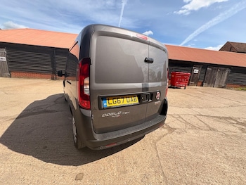 Used Fiat Doblo 2017 for sale - 78245510: Photo