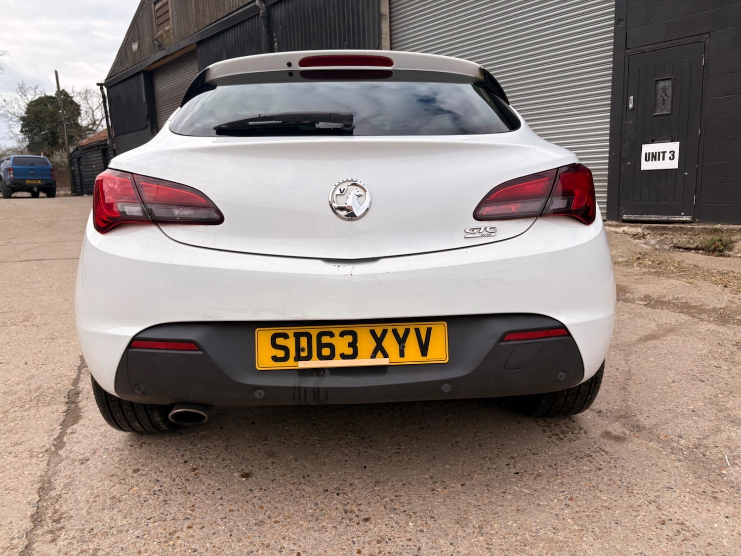 Used Vauxhall Astra GTC 2013 for sale - 78099923: Photo 2