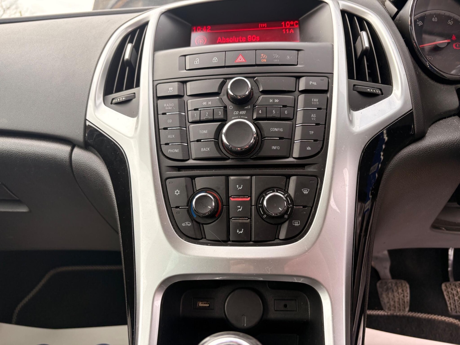 Used Vauxhall Astra GTC 2013 for sale - 78099923: Photo 27