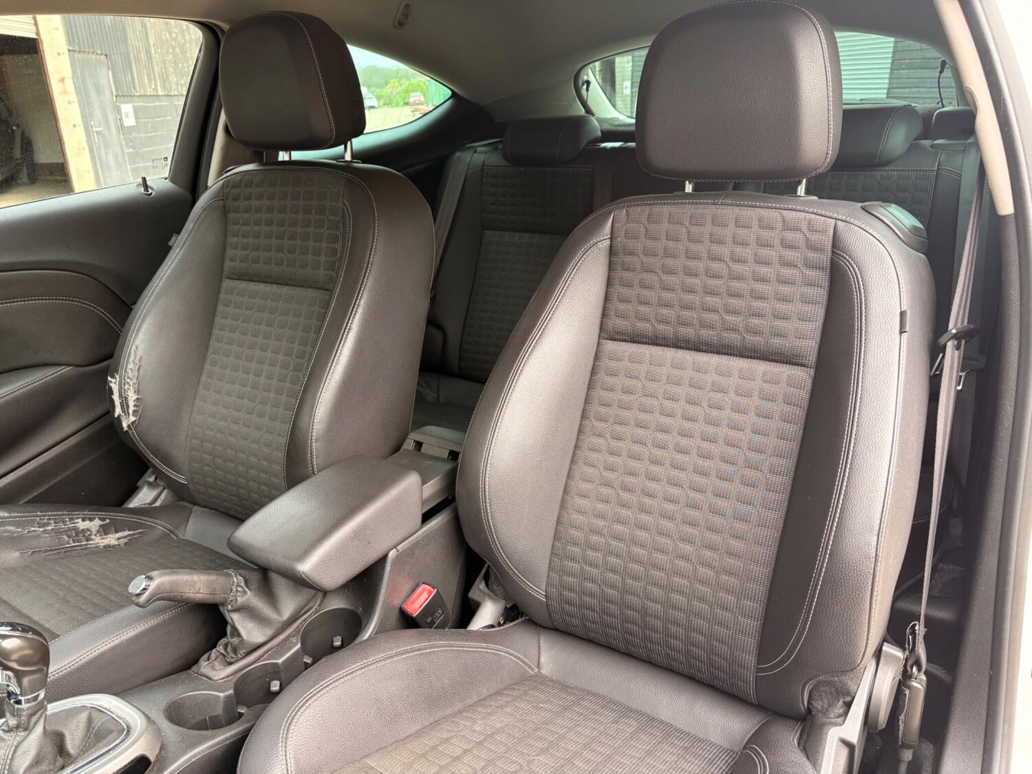 Used Vauxhall Astra GTC 2013 for sale - 78099923: Photo 31