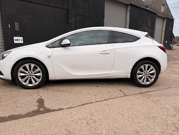 Used Vauxhall Astra GTC 2013 for sale - 78099923: Photo