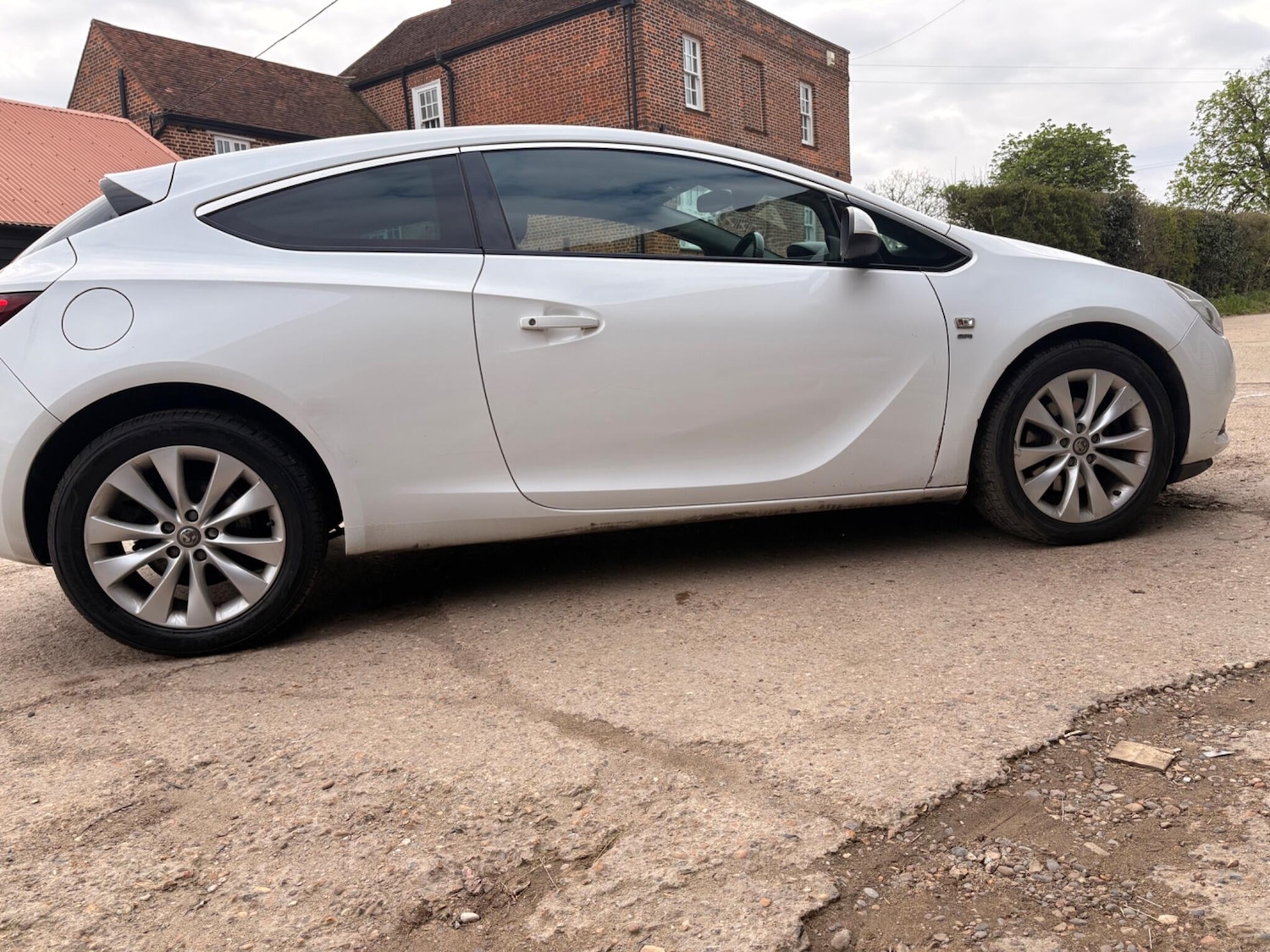 Used Vauxhall Astra GTC 2013 for sale - 78099923: Photo 8