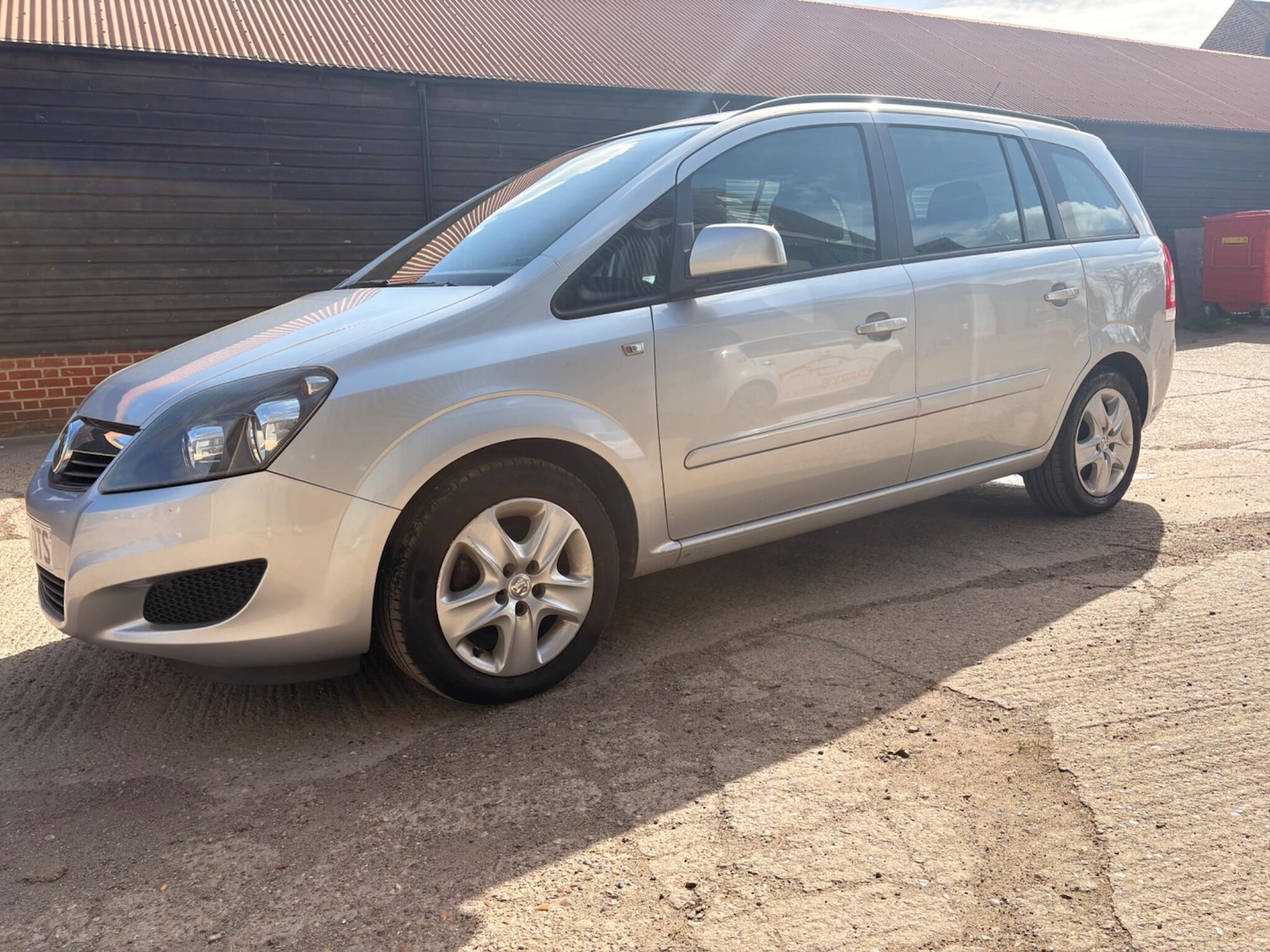 Used Vauxhall Zafira 2013 for sale - 78072681: Photo 2