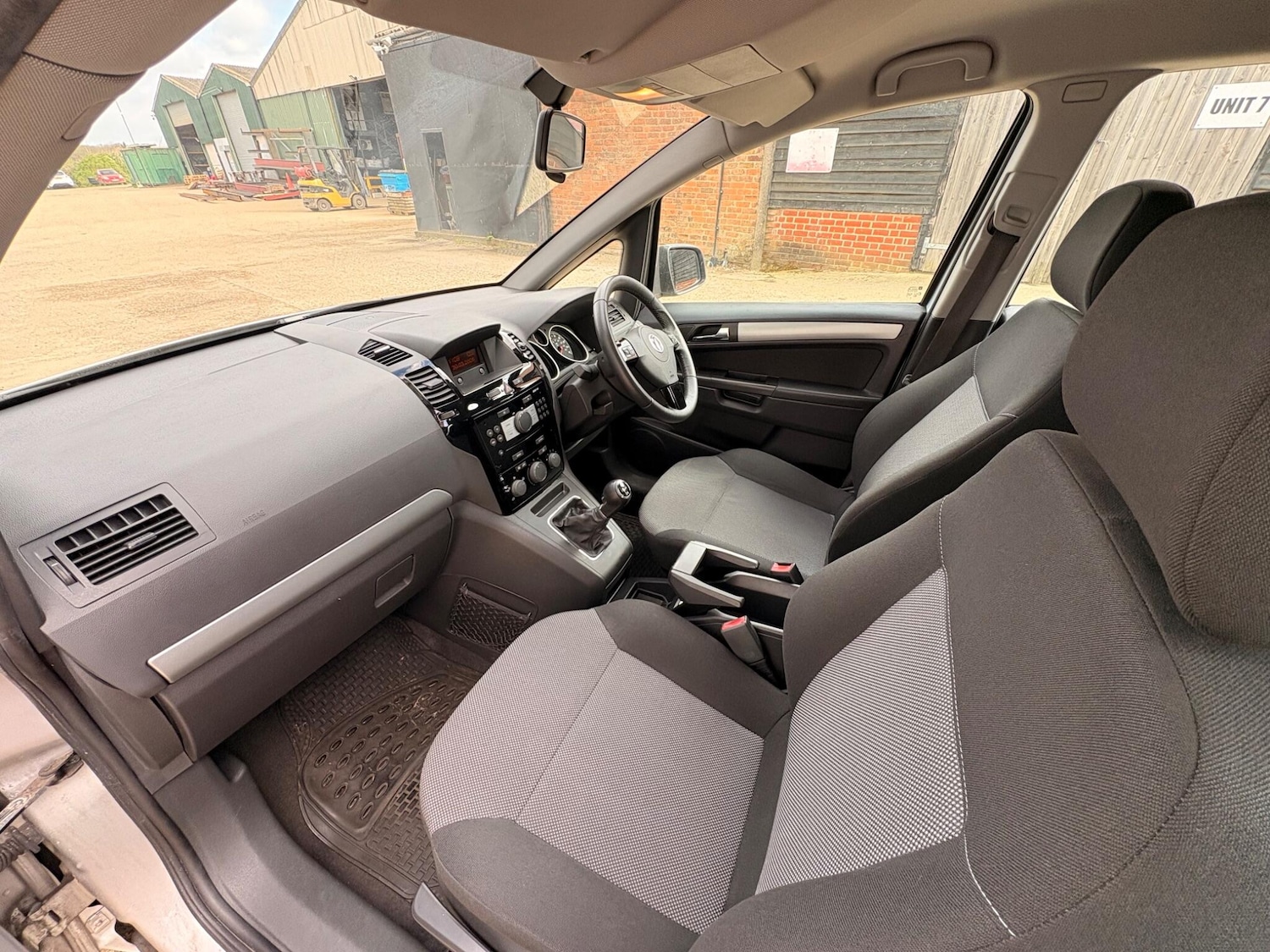 Used Vauxhall Zafira 2013 for sale - 78072681: Photo 33